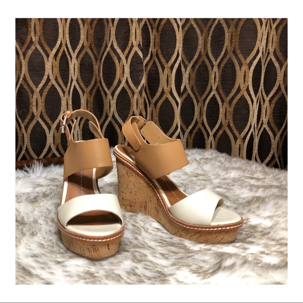 Dolce Vita Sandals